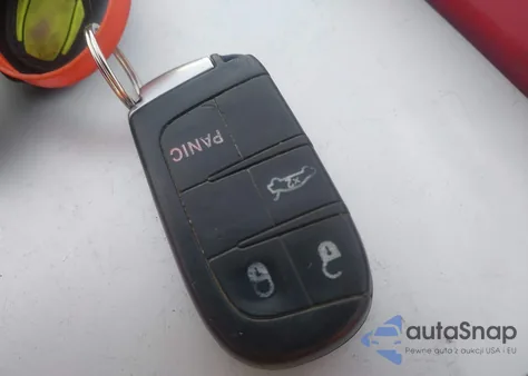 2017 Dodge Challenger Sxt z USA, uszkodzony, nr VIN 2C3CDZAG7HH531774